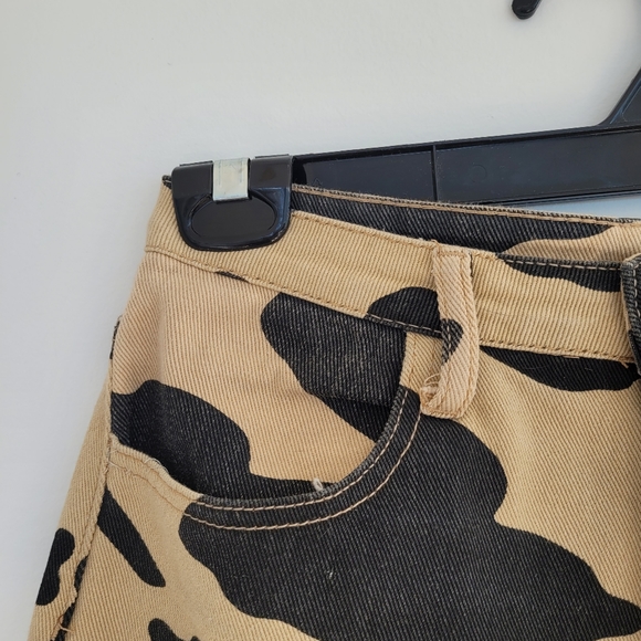 Bailey rose jeans. Size medium. Brown - Picture 3 of 8